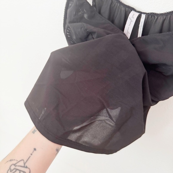 Urban outfitters Y2K style lingerie top large - Picture 4 of 5